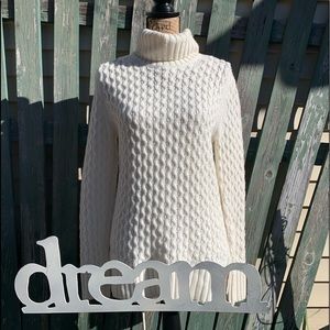 J CREW 37%viscose 35% nylon 28% wool heavier /off white Turtleneck/NWT s…